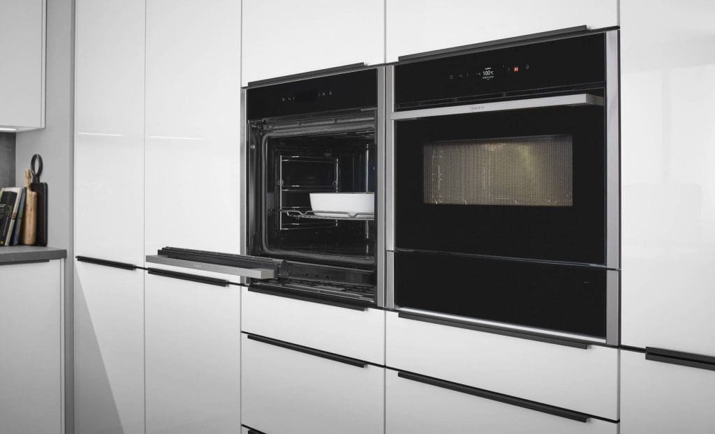 Nobilia Light Oven Built In Kitchen | MHK Kitchen Experts