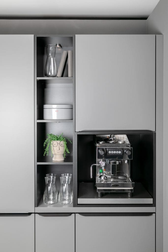 kitchen wet bar | MHK Kitchen Experts