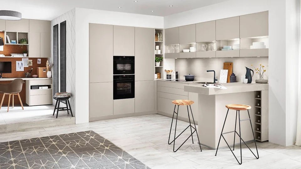 light grey kitchen ideas | MHK Kitchen Experts